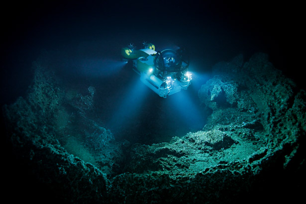 deepsea-submersible-615